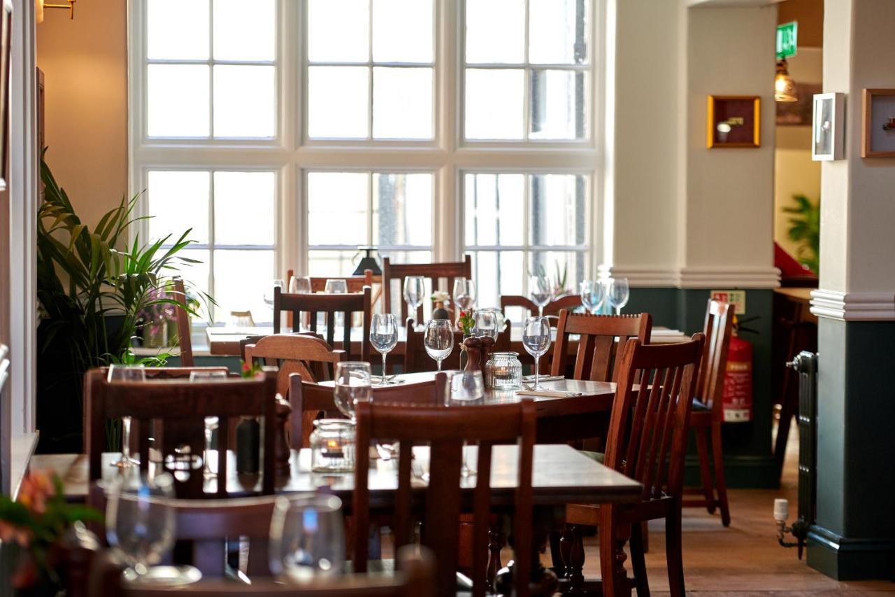 The Ship Hotel Parkgate  Екстериор снимка