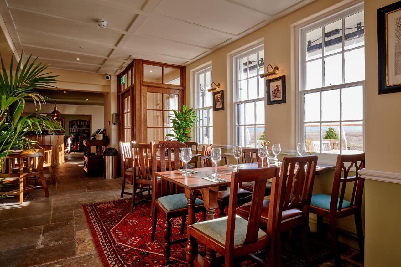 The Ship Hotel Parkgate  Екстериор снимка