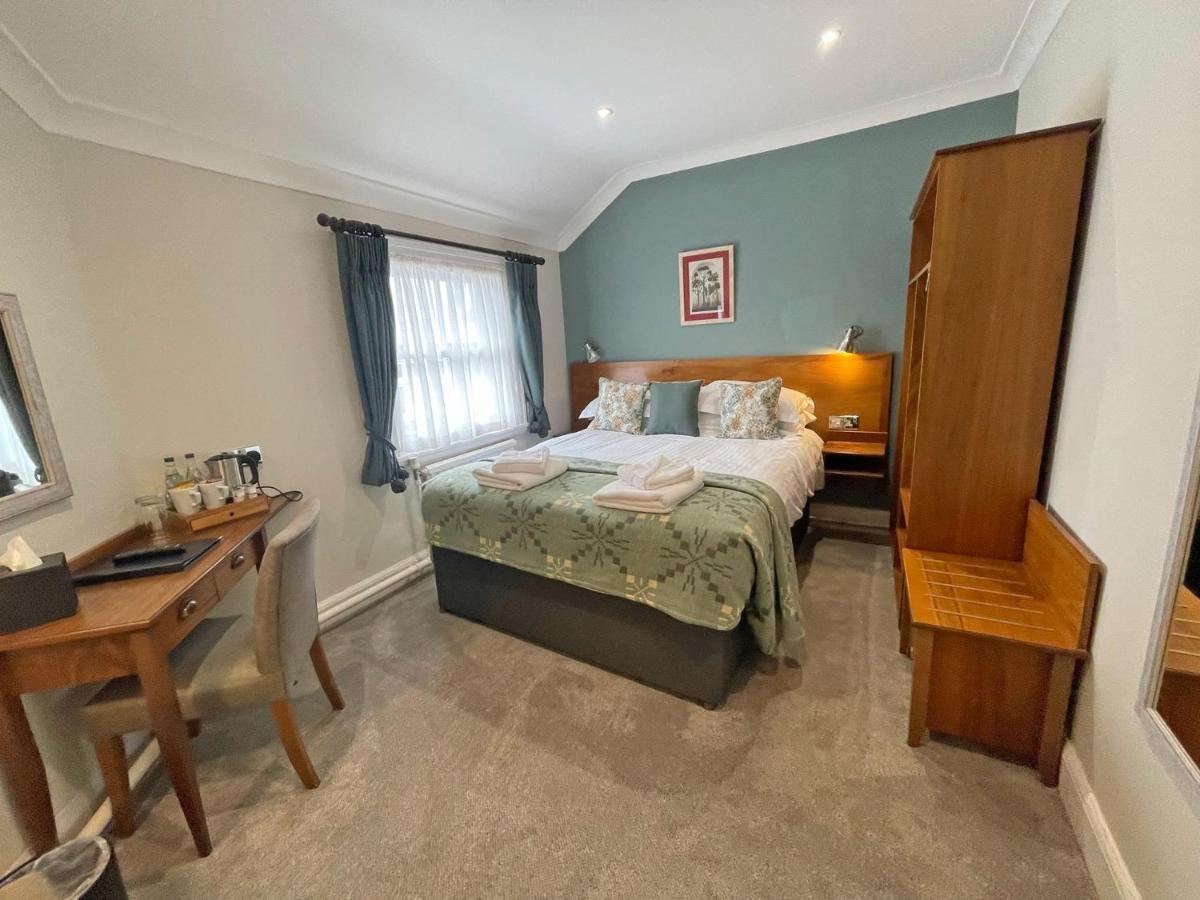 The Ship Hotel Parkgate  Екстериор снимка